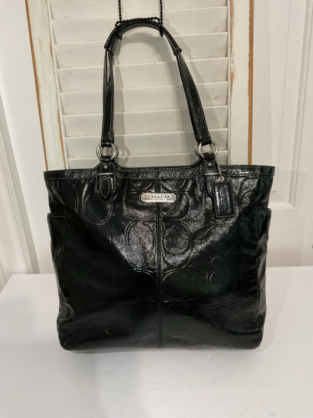 COACH Gallery Embossed Leather Tote No. F1276-F19818